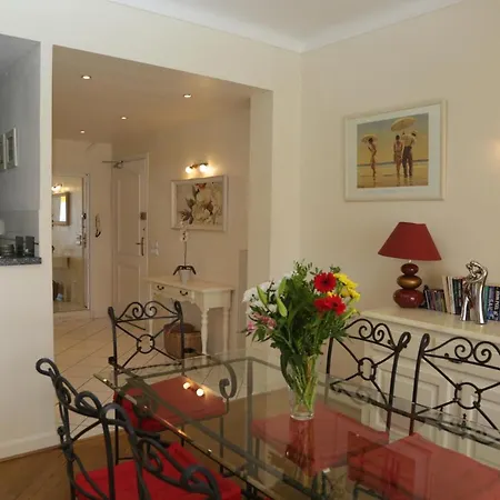 Du Midi Apartment *