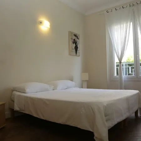 Apartment Du Midi
