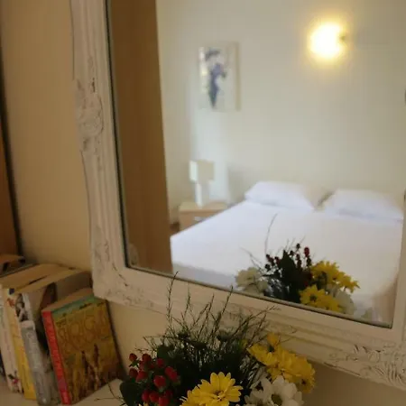 Du Midi Apartment